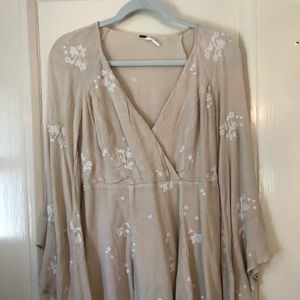 Free people Beige with pattern long sleeve dress
